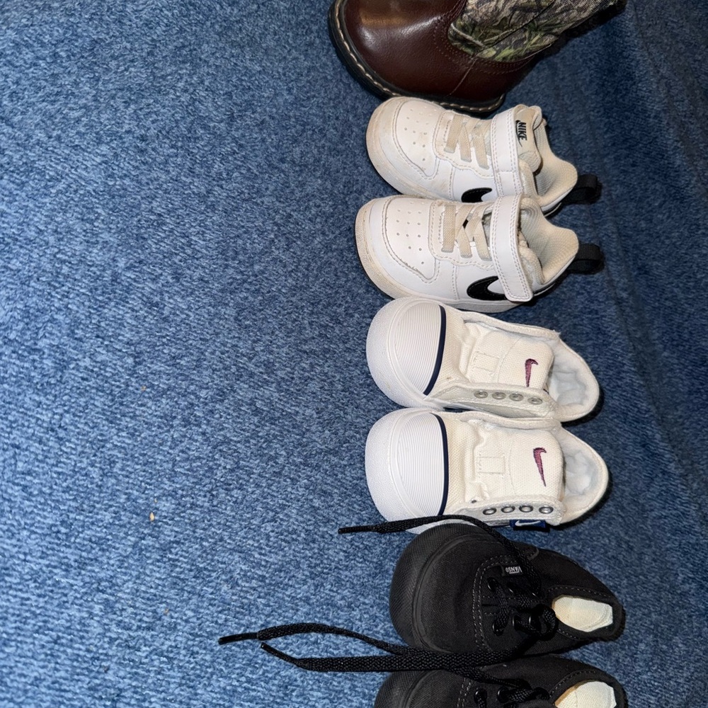 Nike Kids White Sneakers with Black Swoosh
